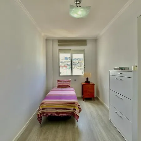 Hostiguest Coliving Leon Y Castillo Πανσιόν *