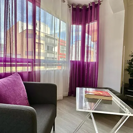 Hostiguest Coliving Leon Y Castillo Гостевой дом