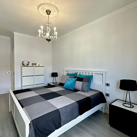 Hostiguest Coliving Leon Y Castillo *