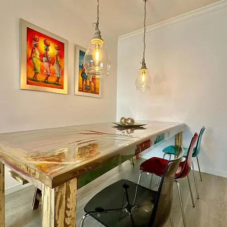 게스트하우스 Hostiguest Coliving Leon Y Castillo 라스팔마스