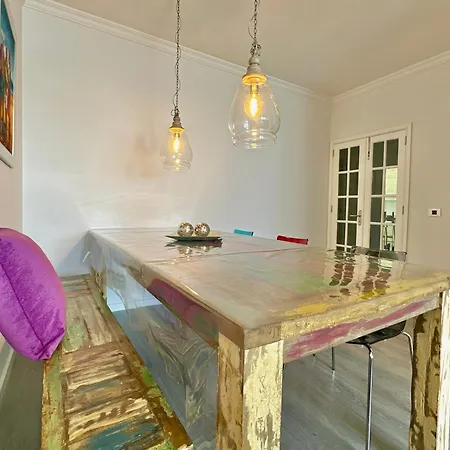 Hostiguest Coliving Leon Y Castillo Гостевой дом Лас-Пальмас-де-Гран-Канария