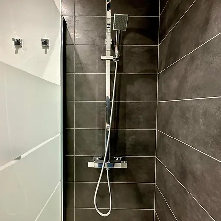 Гостевой дом Hostiguest Coliving Leon Y Castillo *