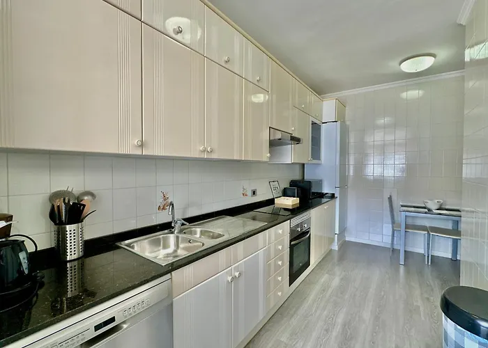 Hostiguest Coliving Leon Y Castillo Pensjonat Las Palmas de Gran Canaria