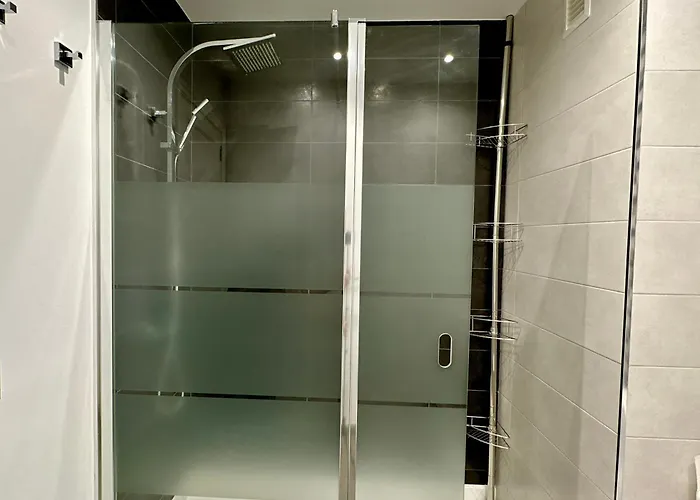 Pensjonat Hostiguest Coliving Leon Y Castillo *