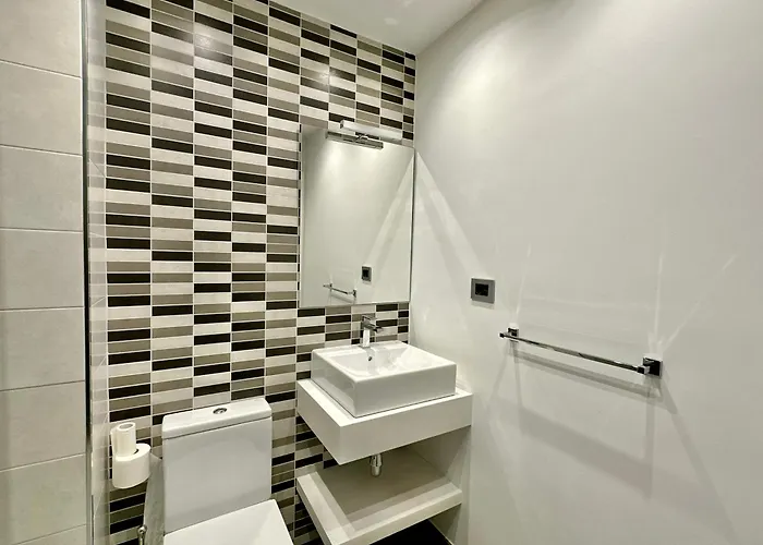 Hostiguest Coliving Leon Y Castillo 招待所