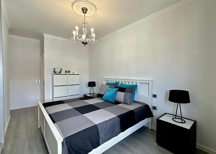 Hostiguest Coliving Leon Y Castillo *